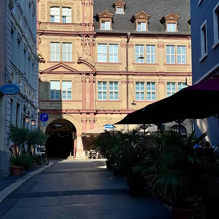 Oldtown Gallery דירה *